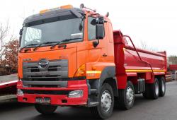 Hino 700 SOLD !!!!