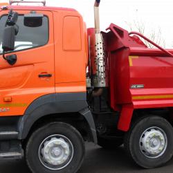 Hino 700 SOLD !!!!