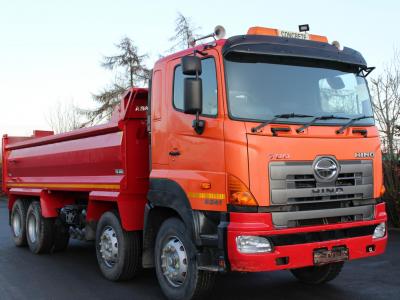 Hino 700 SOLD !!!!